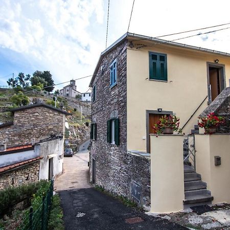 Near - Cinque Terre Holiday Apartment Riccò del Golfo di Spezia Eksteriør bilde